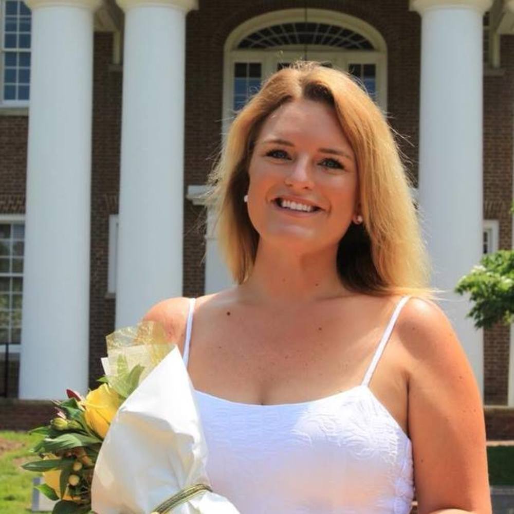 Meet your Posher, Ellie